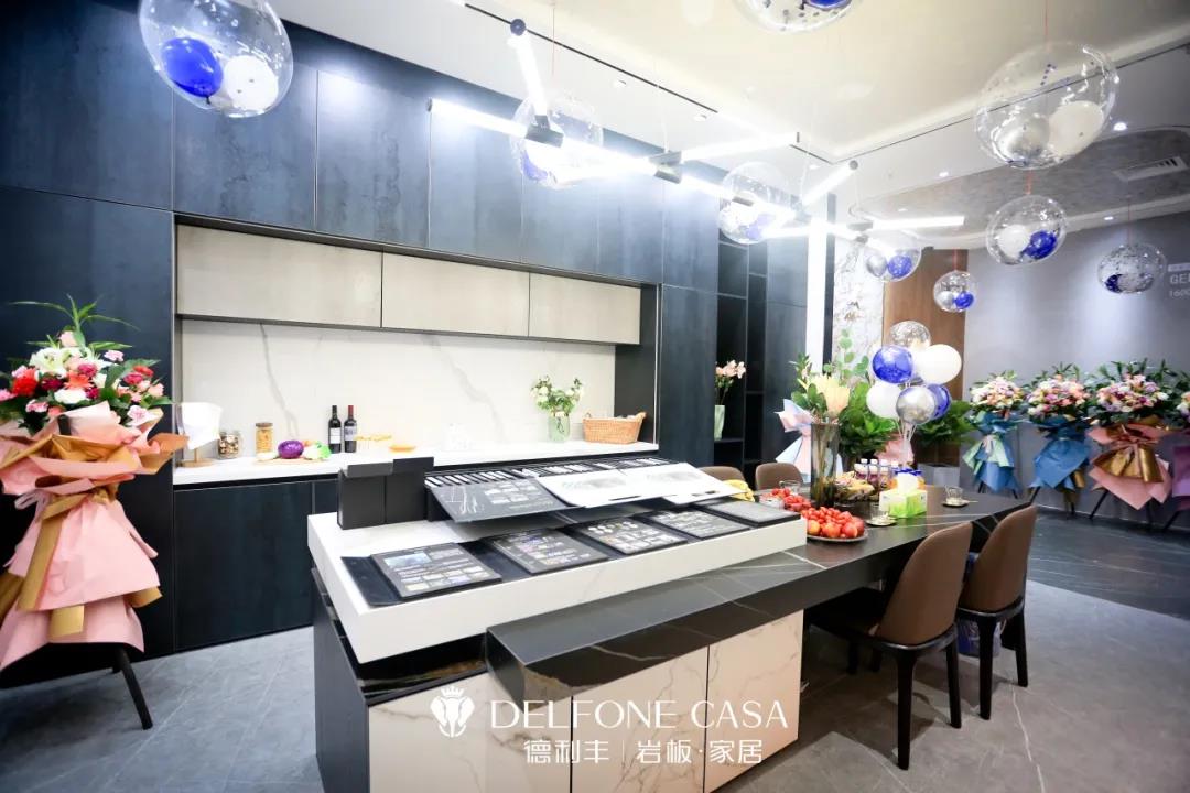 探店速遞 | 沈陽絕美巖板旗艦店，承載藝術(shù)的空間作品