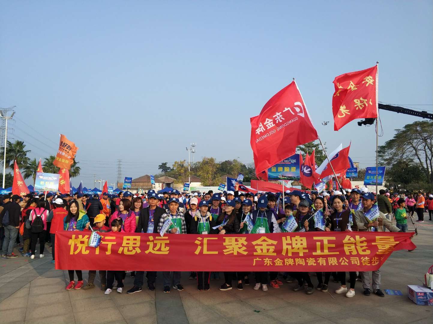 2018年，我們一直在前進(jìn)的路上