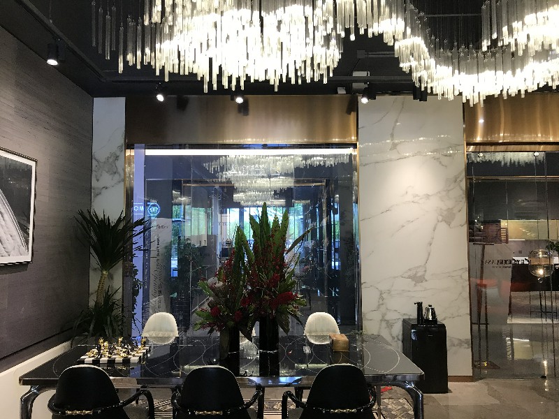 走在潮流前端，SCAVOLINI、KEYE門店都在用它！